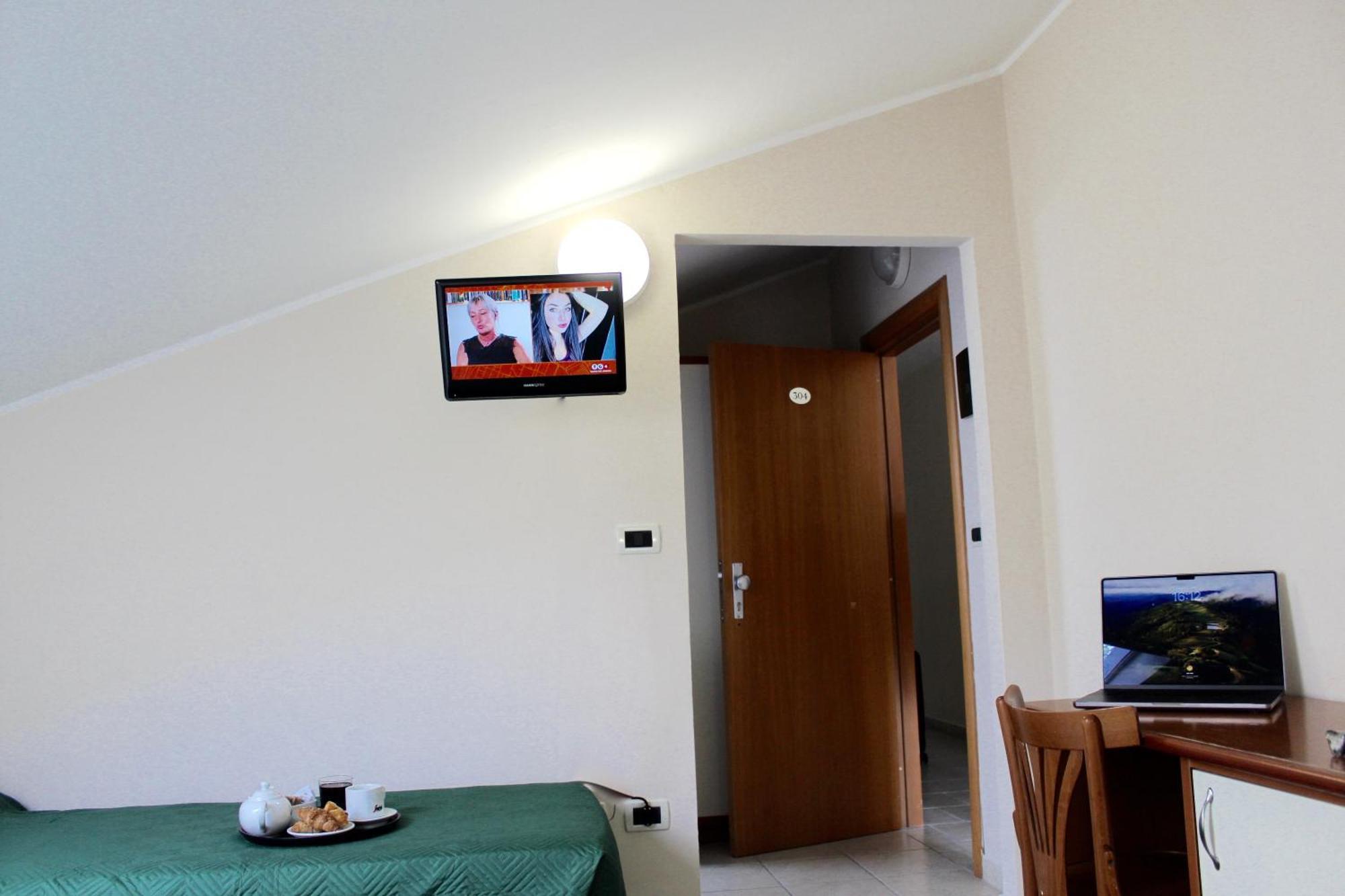 Blue Loft Hotel Cesenatico Exteriör bild